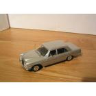 w109_1.jpg